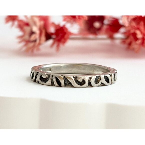 Silpada Signed Geometric Vintage Stackable Abstract Sterling Silver Ring Sz 7.25 - Picture 1 of 10